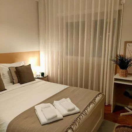 Homestay Lovely In Centre Leiria