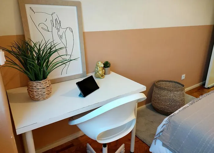 Quarto em Acomodações Particulares Lovely In Centre Leiria