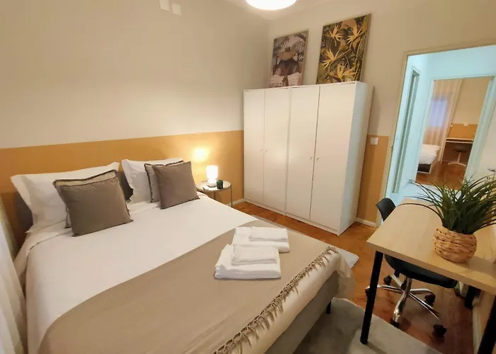 Quarto em Acomodações Particulares Lovely In Centre Leiria