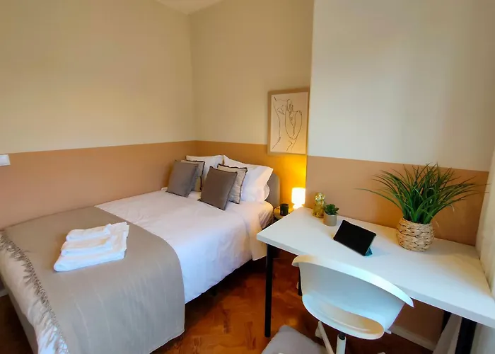 Quarto em Acomodações Particulares Lovely In Centre