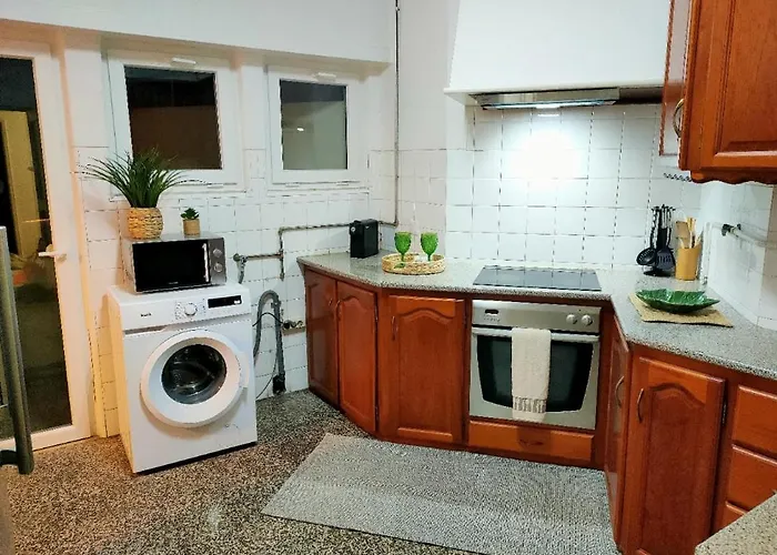 Lovely In Centre Quarto em Acomodações Particulares *