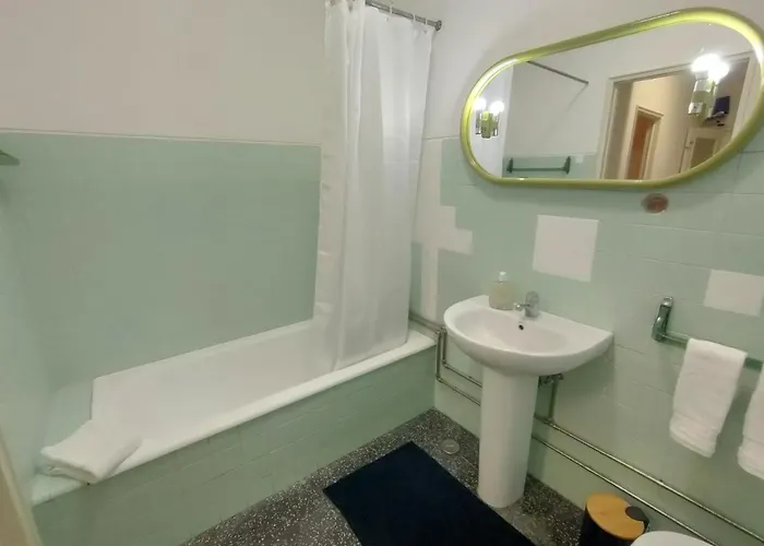 Quarto em Acomodações Particulares Lovely In Centre